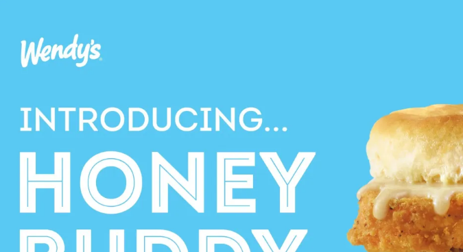 Siente la combinación perfecta de sabores con el Honey Buddy. Un sándwich de desayuno único que te sorprenderá.