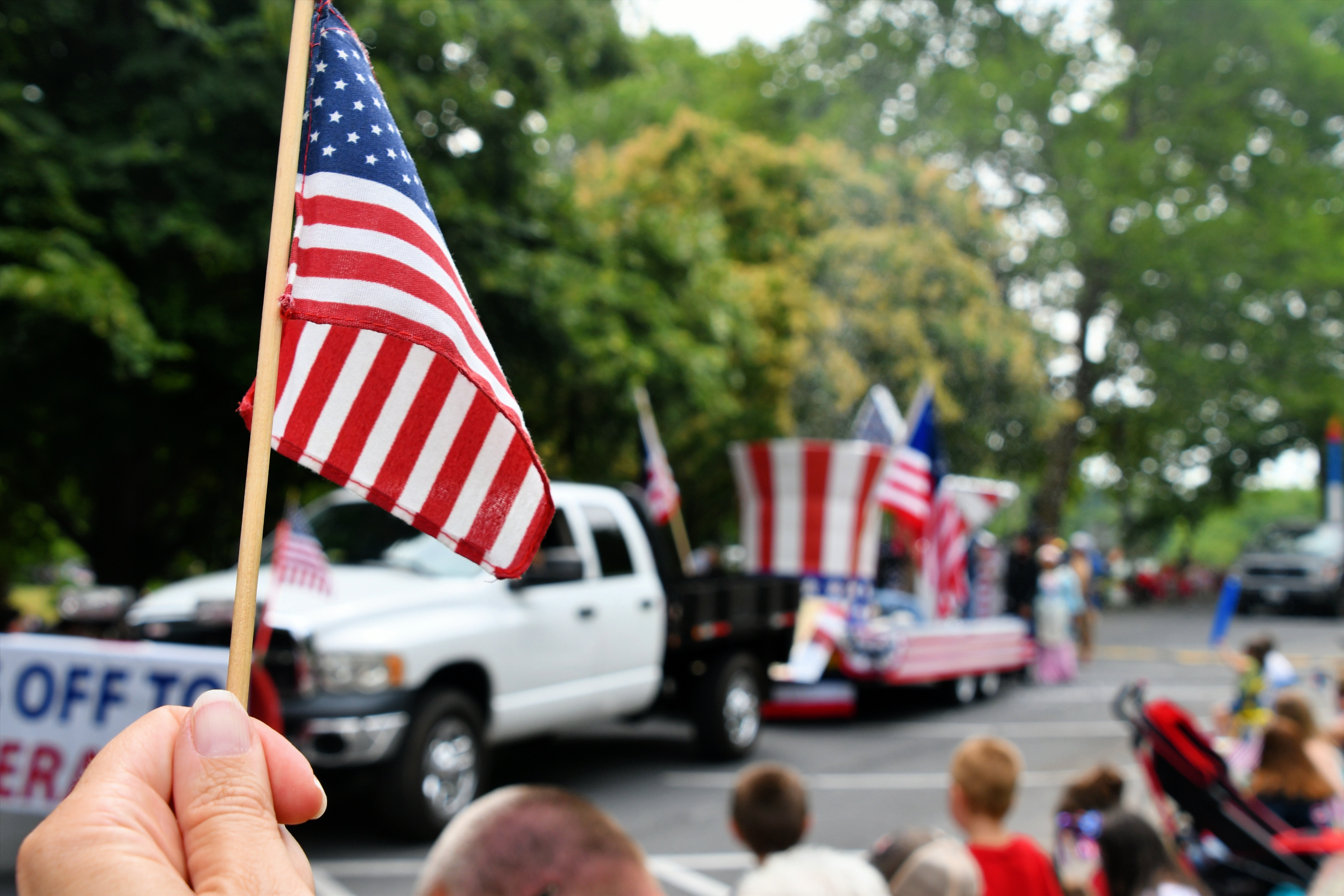 Celebra el 4 de julio con los mejores espectáculos de fuegos artificiales gratuitos en Washington, Nueva York, Los Ángeles, Houston y Miami. ¡No te los pierdas!