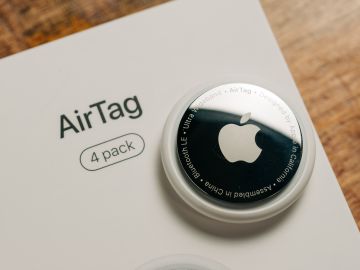 Ahorra en AirTags de Apple y mantén tus pertenencias localizadas. Descubre las mejores ofertas para este verano.