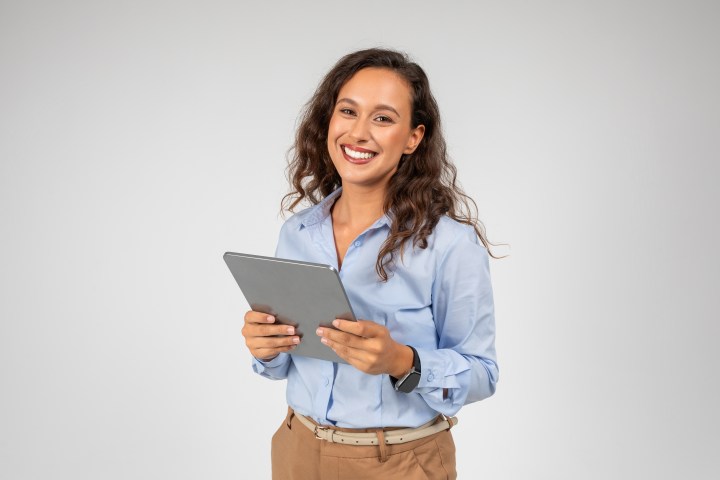 Obtén certificaciones válidas y reconocidas en las áreas que te interesan. Explora cursos online gratuitos con certificados.