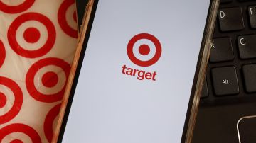 ¡Gran venta del Labor Day en Target! Disfruta de hasta 50% de descuento en artículos escolares y mochilas, además de ofertas especiales en equipaje. Prepárate para el regreso a clases y más con estos precios imperdibles.