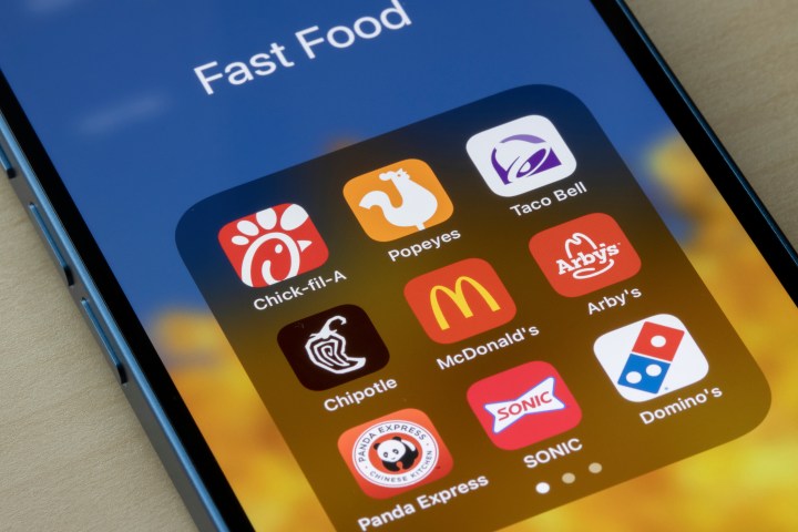 Conoce las ofertas más recientes de cadenas de restaurantes en Estados Unidos, desde comidas de $5 hasta combos de desayuno por $3. ¡Ahorra mientras disfrutas!