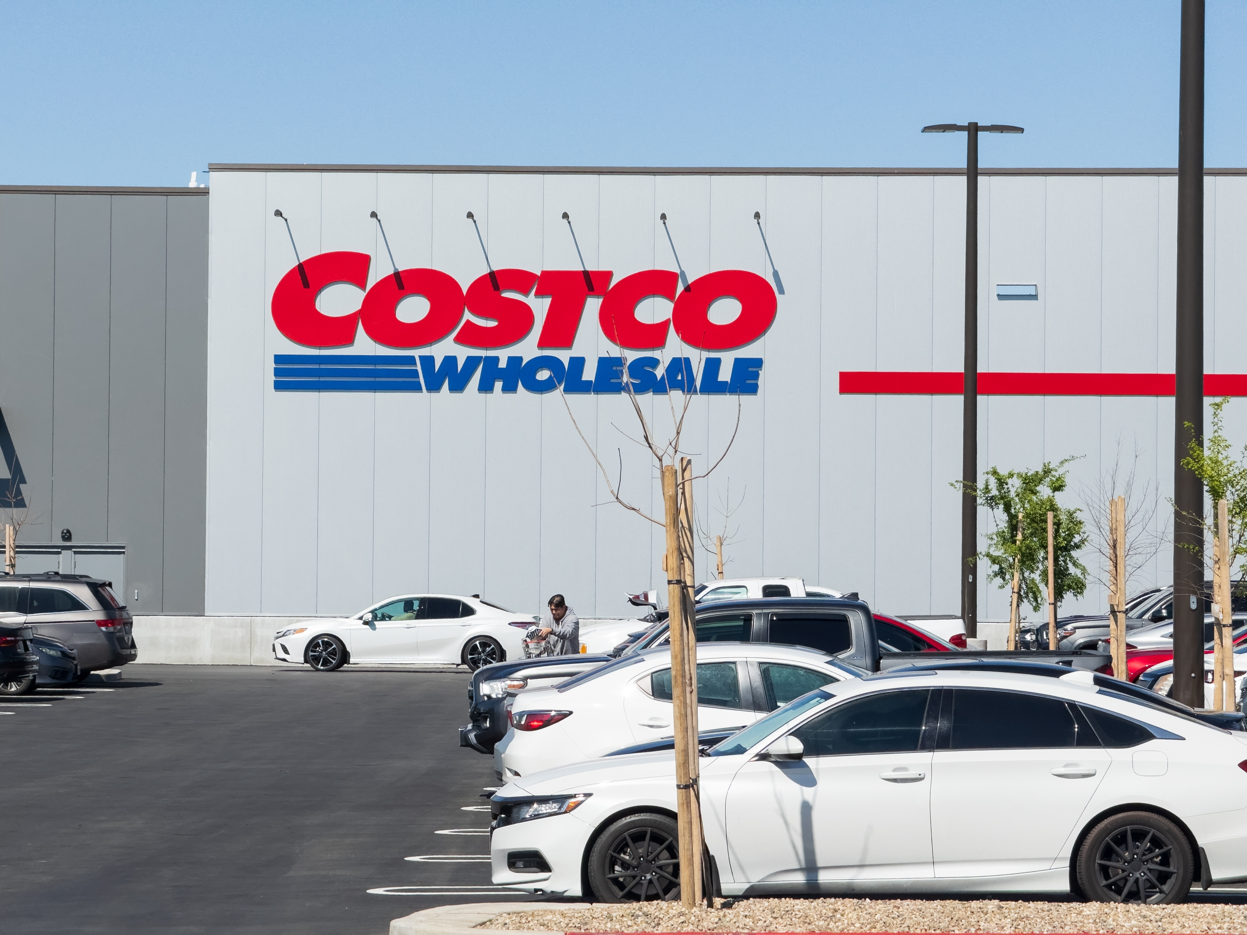 Costco ajusta sus tarifas de membresía: Descubre los nuevos precios y cómo afectarán a los miembros Gold Star, Business y Executive.