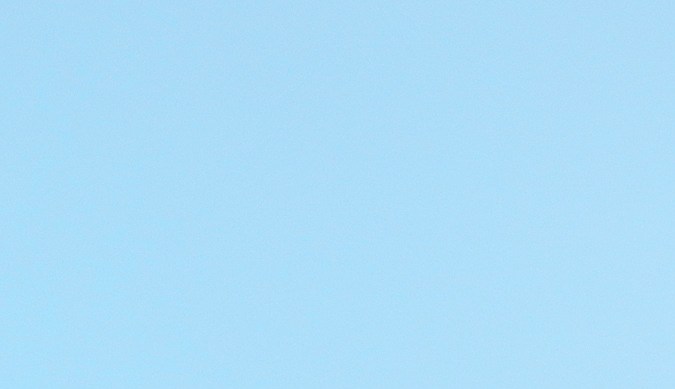 Ahorra en la universidad sin comprometer tu educación. Descubre cómo los planes 529 y las ayudas fiscales pueden ayudarte a reducir costos.