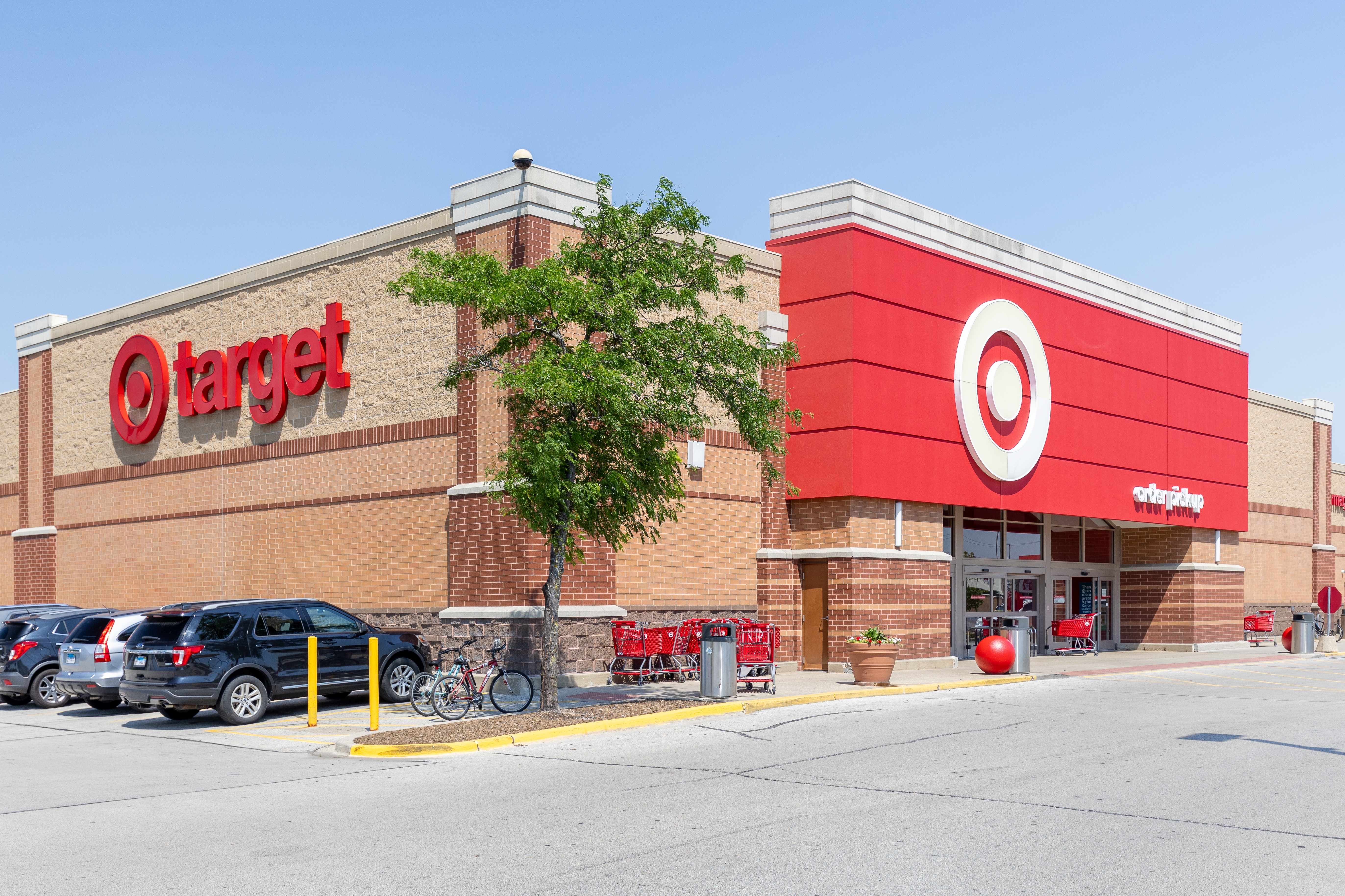 Aprovecha la semana de descuentos potenciales en Target, consiguiendo gran parte de la mercancía en descuento