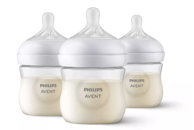 Compra en Target el biberón Philips Avent Natural Baby, paquete de 3 con tetina Natural Response, y ahorra $4,60. Ideal para tu bebé con un 20% de descuento exclusivo online.