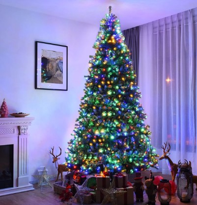 Consigue el fabuloso árbol de Navidad artificial de Costway, preiluminado con 1,000 luces LED y un ahorro de $249 al comprar en línea.