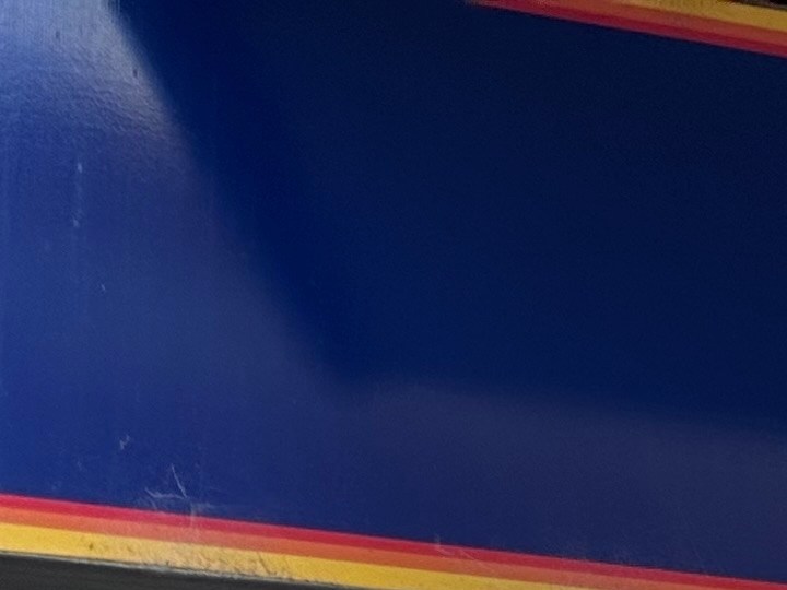 Descubre la estrategia de compra que permite a los clientes de Aldi obtener grandes descuentos en productos perecederos cada mañana.
