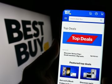 No te pierdas las mejores ofertas en Best Buy: productos como secadores de pelo y juegos de utensilios de cocina a precios reducidos por tiempo limitado.