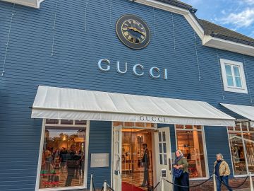 ¿Eres un amante de la moda? Explora los outlets de diseñador más populares en Estados Unidos y encuentra las piezas únicas que has estado buscando.