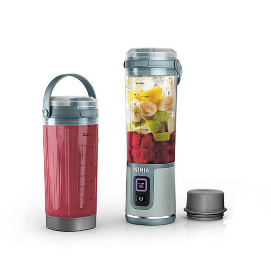 Ahorra $9.99 en la licuadora portátil Ninja Blast™ de 18 oz, ideal para batidos sobre la marcha. Disponible por $40 en Sam's Club.
