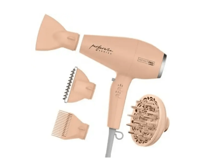 Compra el secador de cerámica iónica de Conair en Best Buy por solo $43.99. Ahorra $20 y disfruta de un secado profesional.
