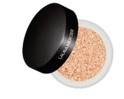 Logra un acabado perfecto con los Mini Polvos Fijadores Sueltos Translucidos de Laura Mercier. Con un pequeño descuento, este esencial de maquillaje te ayudará a mantener tu piel suave y libre de brillos.
