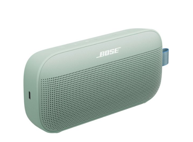 Aprovecha la oferta del altavoz Bose SoundLink Flex por solo $119.99 (antes $149.99). Ideal para aventuras al aire libre, con una calidad de sonido excepcional.