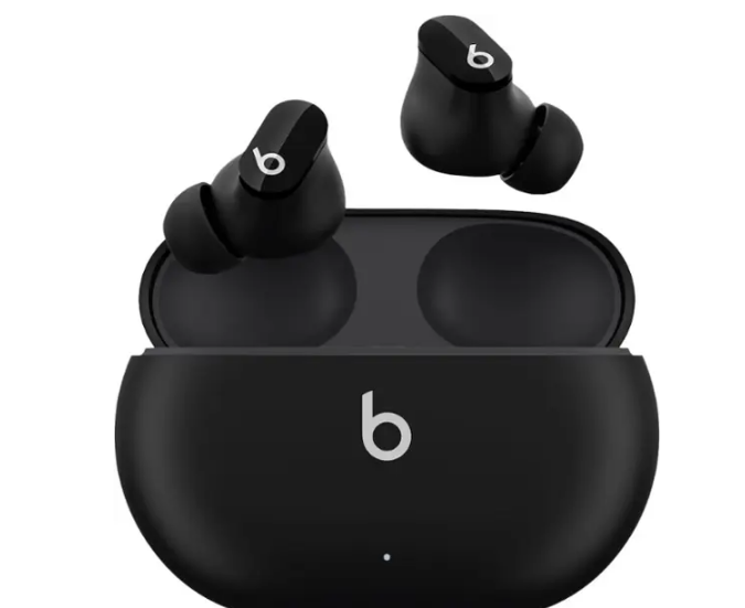 Auriculares Beats Studio Buds: calidad de audio insuperable por menos de $100. Oferta válida en Sam’s Club hasta el 20 de noviembre.
