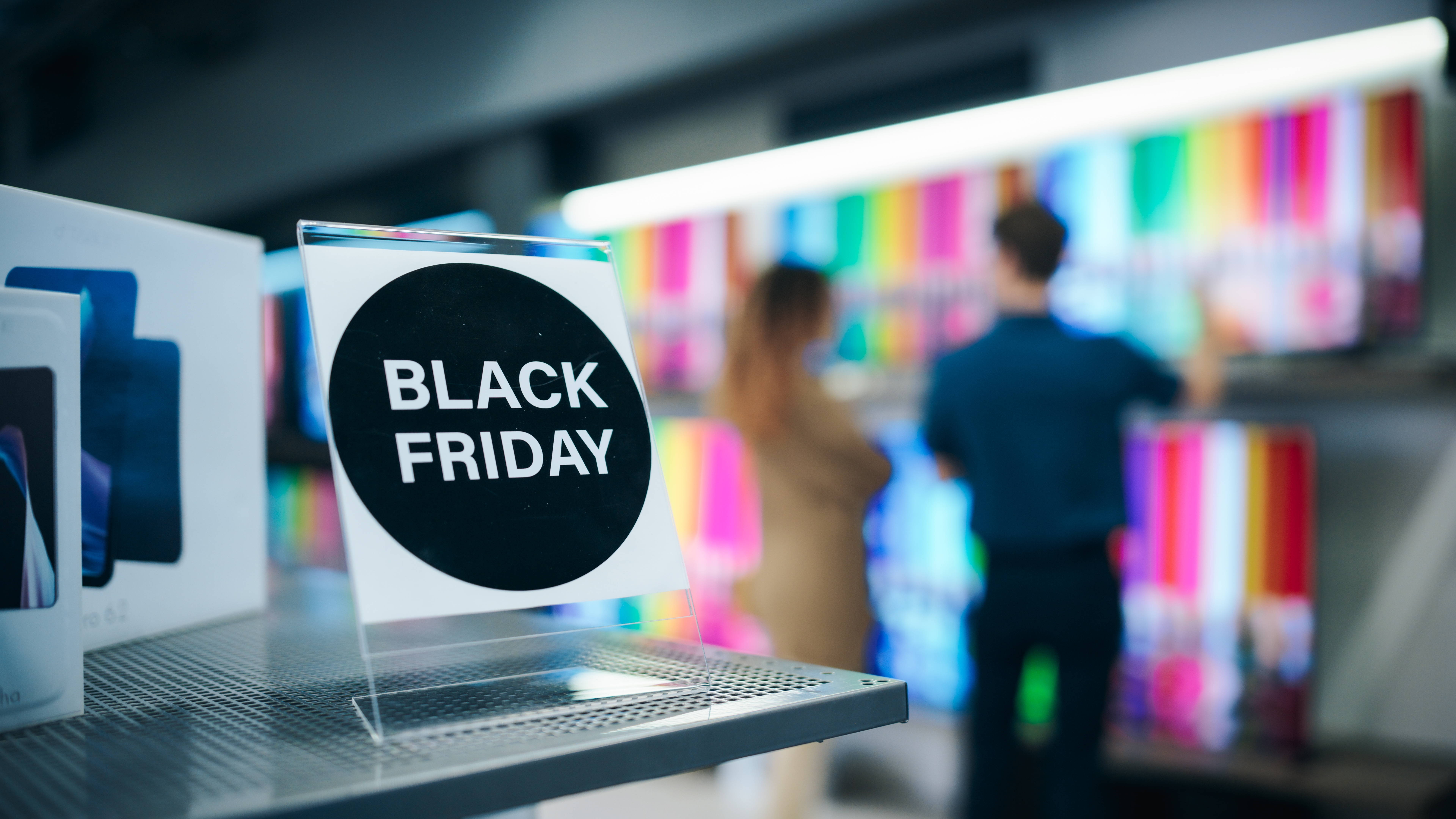 Black Friday 2024: aprende a detectar sitios web dudosos y evita fraudes con nuestros consejos y herramientas recomendadas.