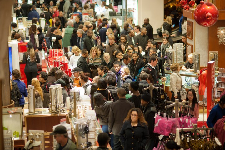 Prepárate para el Black Friday 2024 con esta guía de los 3 mejores lugares en Nueva York para ofertas inigualables. ¡Ahorra mientras disfrutas!