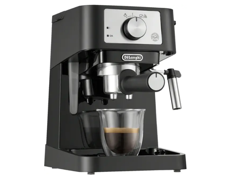 Aprovecha el descuento en la cafetera De'Longhi Stilosa, ahora por solo $83.99 (antes $99.95). Disfruta de un café de calidad profesional en casa.