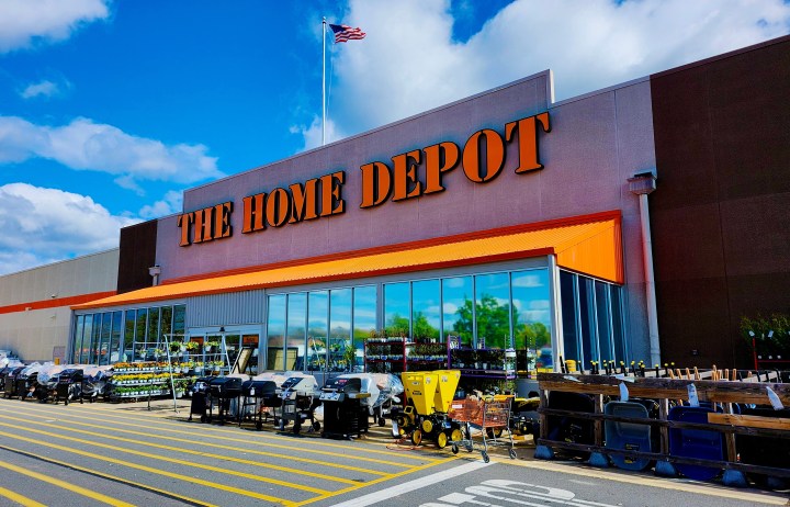 Home Depot adelanta el Black Friday 2024 con descuentos increíbles en herramientas inalámbricas, electrodomésticos y productos para el hogar. ¡No te lo pierdas!
