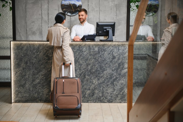 Ahorra en grande con Hotels.com: hasta un 30% en tu alojamiento y vuelos. Benefíciate de ofertas de último minuto y descuentos exclusivos para miembros.