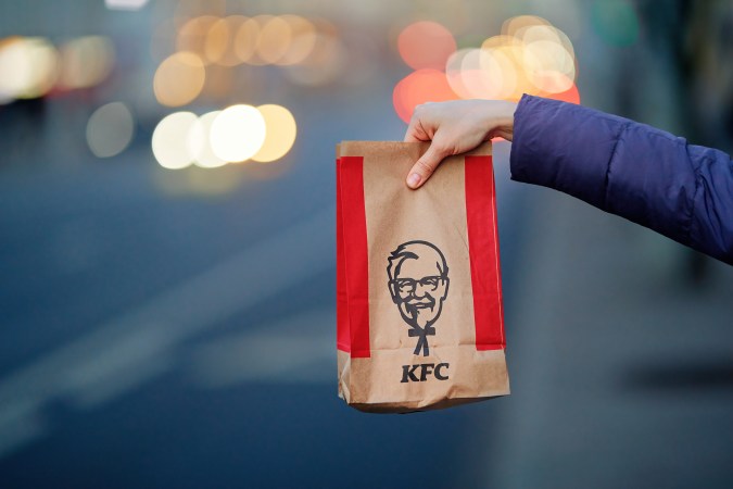 ¡Aprovecha las promociones por el Día de las Elecciones 2024! Desde donas gratis hasta descuentos en viajes a centros de votación. ¡Entérate de todo!