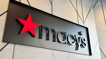 Macy's lanza oferta en juego de cocina de acero inoxidable con un ahorro del 73%. Compra ahora y renueva tus utensilios por solo $250.