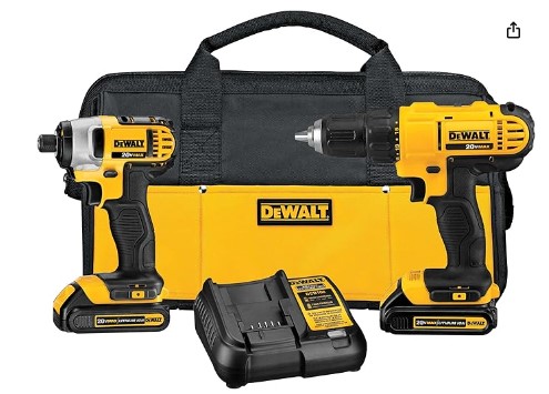Equipe con herramientas DEWALT. Taladro y destornillador de impacto con baterías incluidas por solo $129,00.