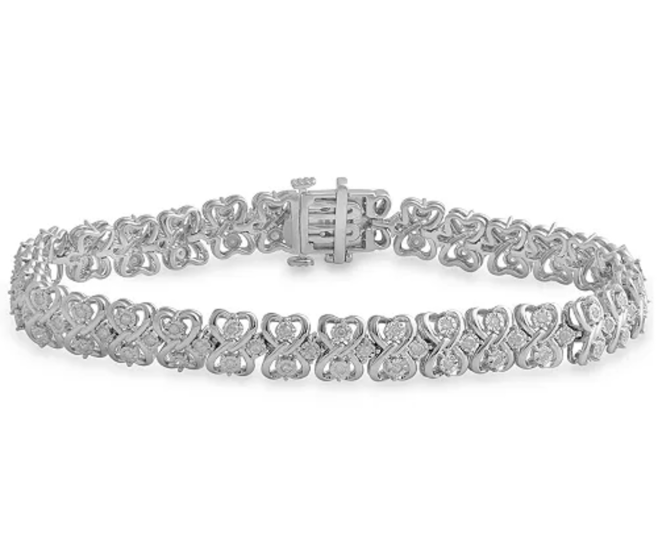 Diamond Heart Link Bracalet de Macy’s.