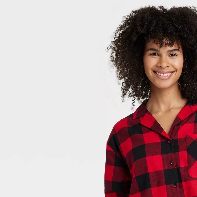 Women's Flannel Long Sleeve Top and Shorts Pajama Set de Auden