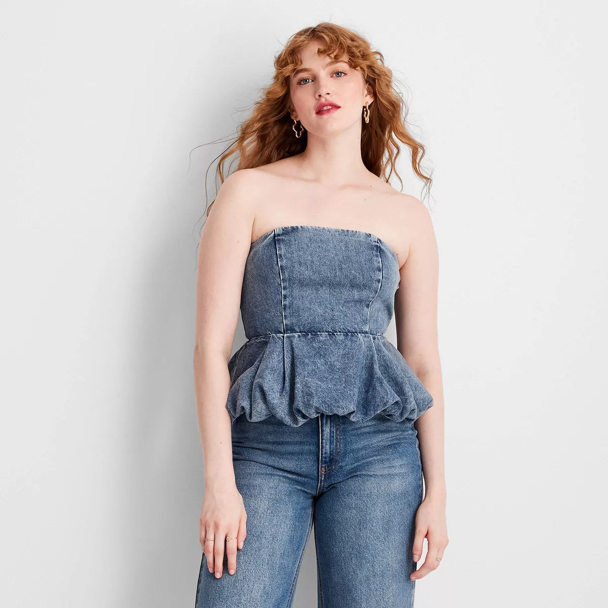 Women's Peplum Denim Top de Future Collective Medium Wash