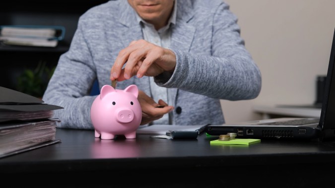 Ahorra dinero en tu hogar al poner en práctica la regla 50-30-20.