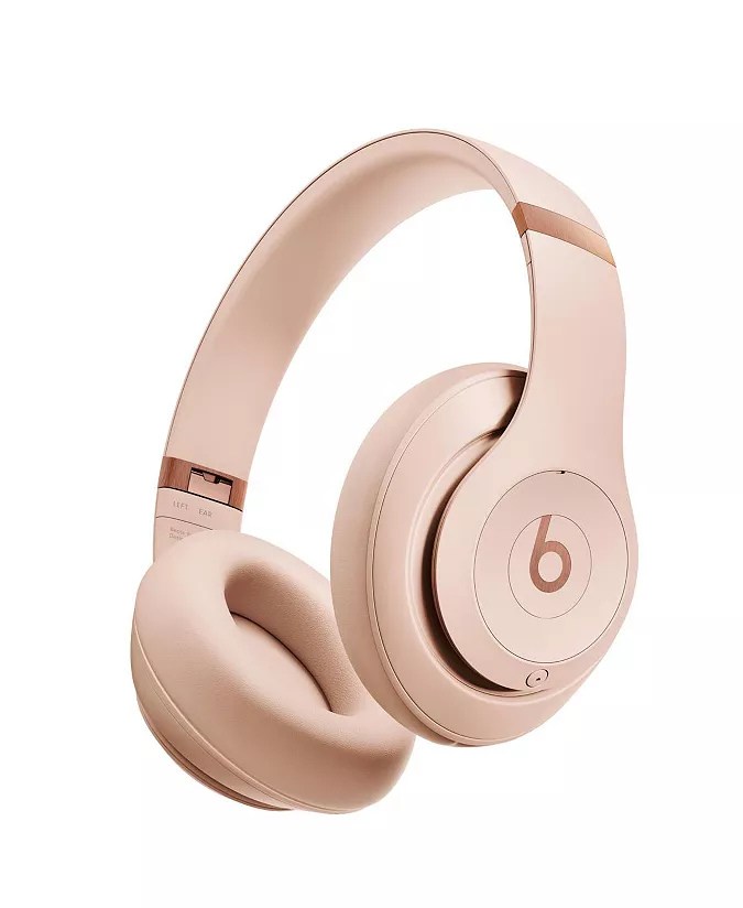 Studio Pro x Kim Kardashian