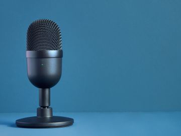 Los micrófonos que encuentras en Amazon ofrecen una alta calidad de sonido.