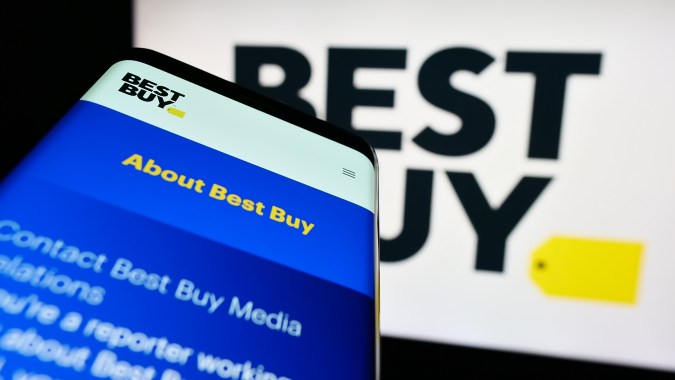 La plataforma digital de Best Buy tiene descuentos por la primavera.