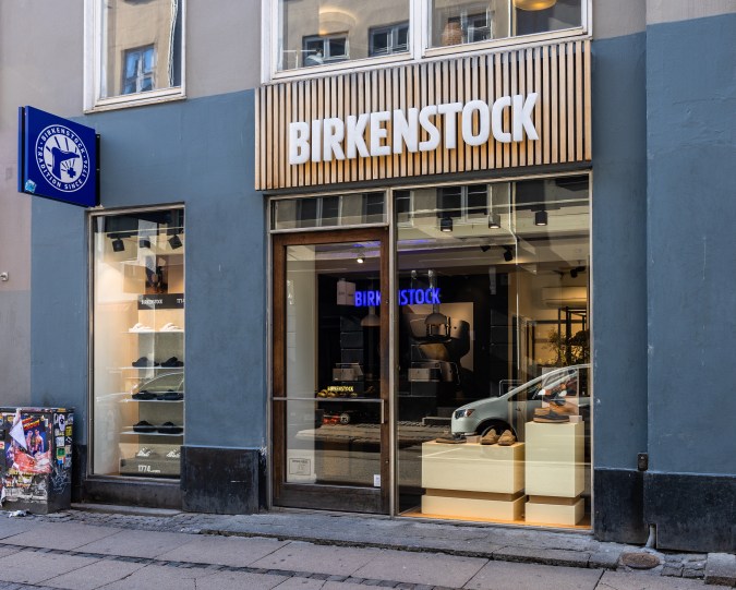 Birkenstock es una firma que diseña calzados de alta calidad.