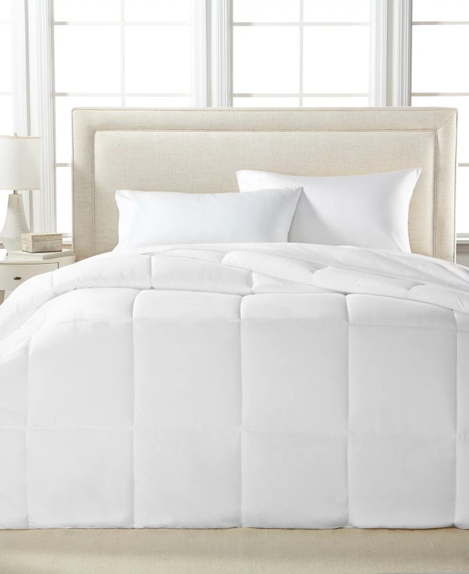 Hypoallergenic Microfiber Comforter de Royal Luxe
