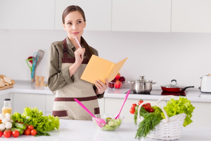 Elabora menús para crear tu lista de compras, ya sean semanales o mensuales.