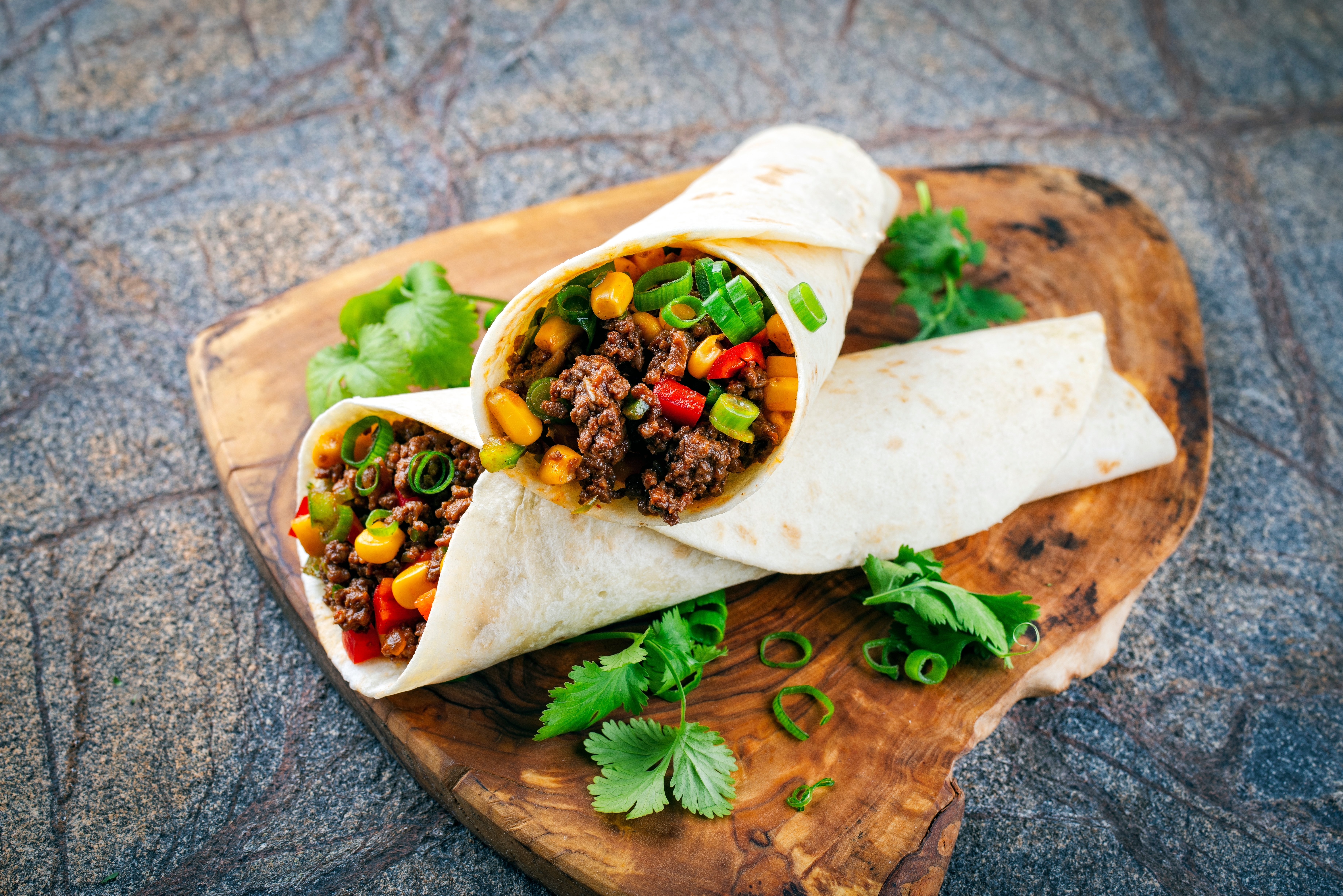 Los burritos pueden estar rellenos con diferentes ingredientes de tu preferencia.