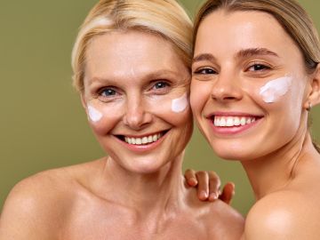 Regálale a tu mamá productos de skincare que tengan un excelente precio.