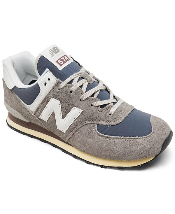 574 Casual Sneakers from Finish Line de New Balance.