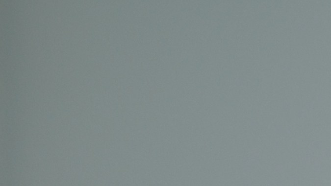 Separa el dinero destinado al ahorro a principio de mes.