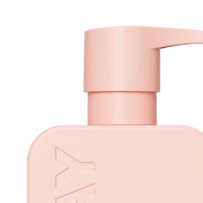 Shampoo y acondicionador de Monday HairCare, disponible en Amazon.