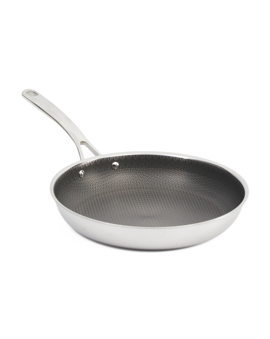 11in Tri-ply Stainless Steel Badgley Fry Pan de Martha Stewart, disponible en TJ Maxx.