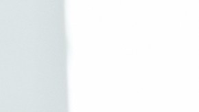 Empieza a ahorrar dinero desde tus 20s para alcanzar la estabilidad financiera a temprana edad.