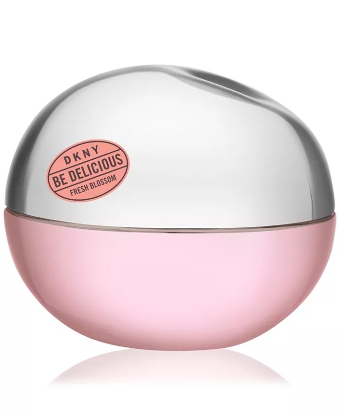 Be Delicious Fresh Blossom Eau de Parfum de DKNY, disponible en Macy's.