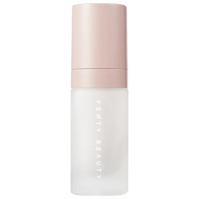 Mini Pro Filt'r Mattifying Primer de Fenty Beauty, disponible en Sephora.