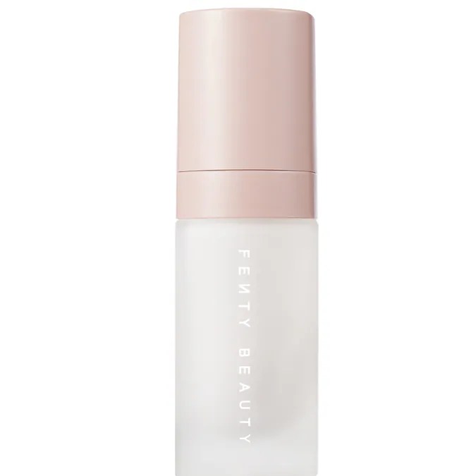 Mini Pro Filt'r Mattifying Primer de Fenty Beauty, disponible en Sephora.