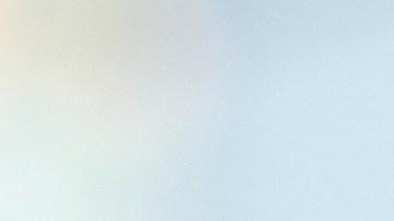 Ahorra dinero en tus compras de ropa y accesorios en centros de outlets.