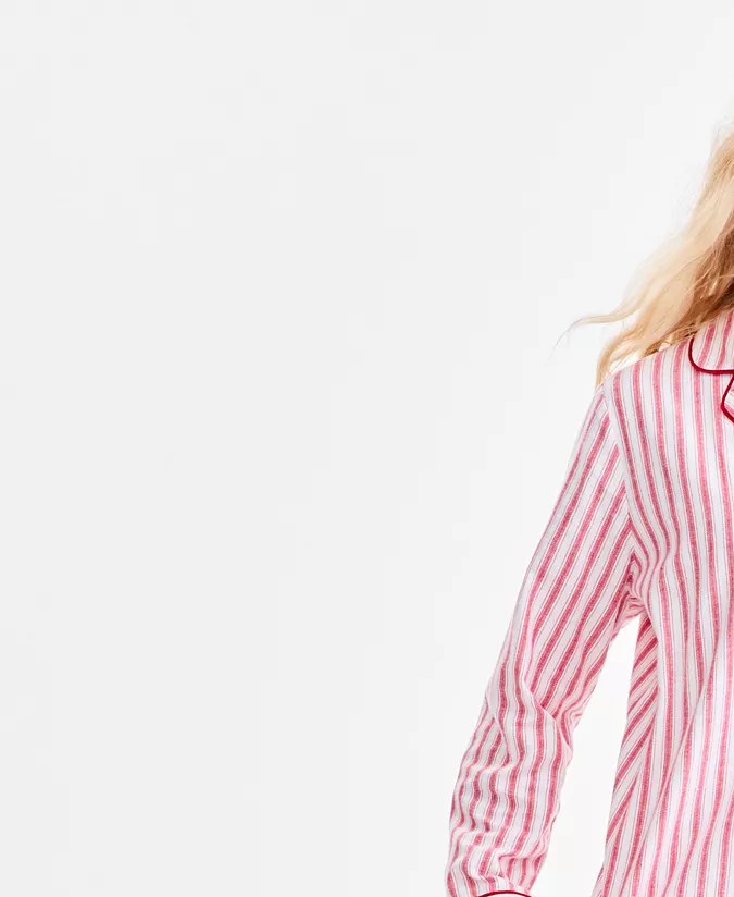 Cotton Flannel Packaged Pajamas Set de Charter Club, disponible en Macy's.