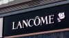 Lancôme tiene productos con descuento en la plataforma de Macy's.